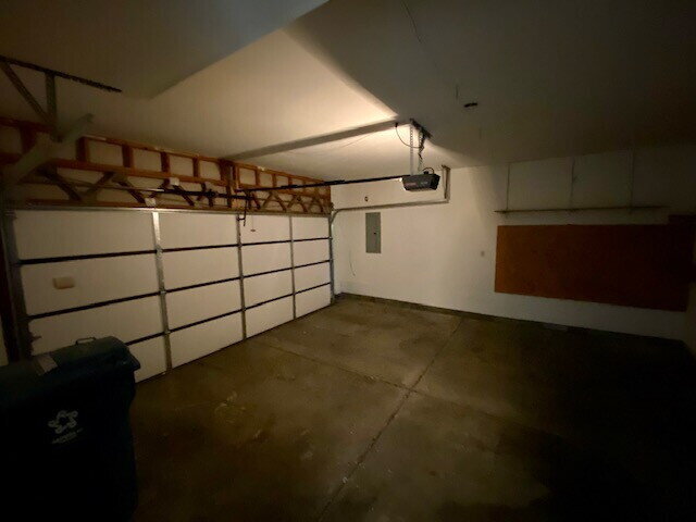 Building Photo - Remodeled 4 Bedroom in Pike Township!