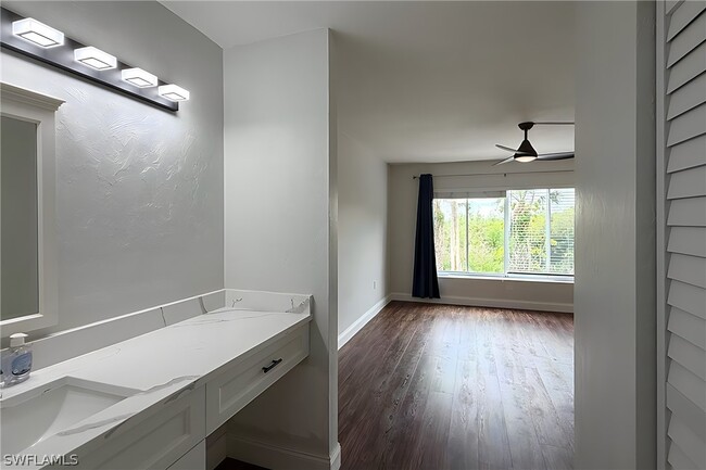 Building Photo - 15171 Cedarwood Ln