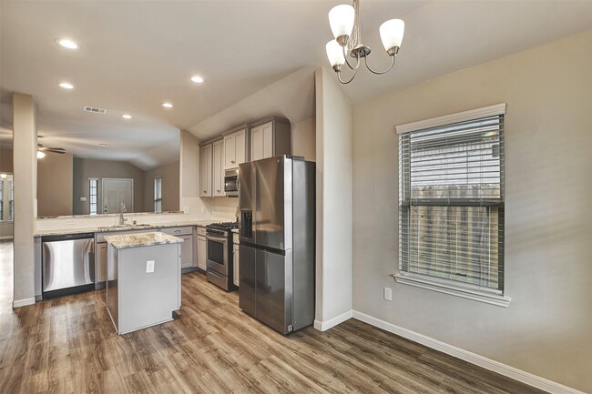 Building Photo - 10029 Ocelot Ct