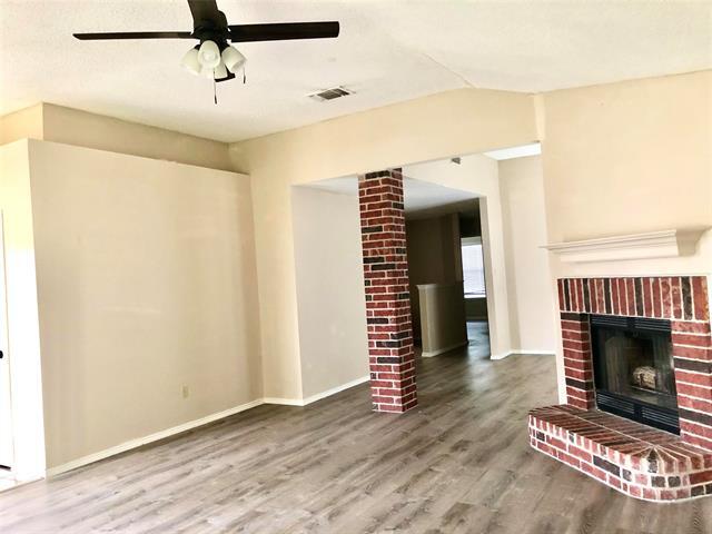 Building Photo - 928 Pierce Arrow Dr