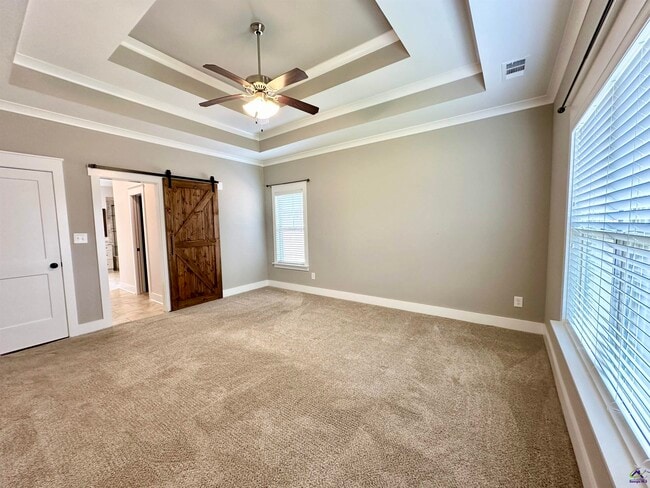Building Photo - 101 Maidenhair Ct