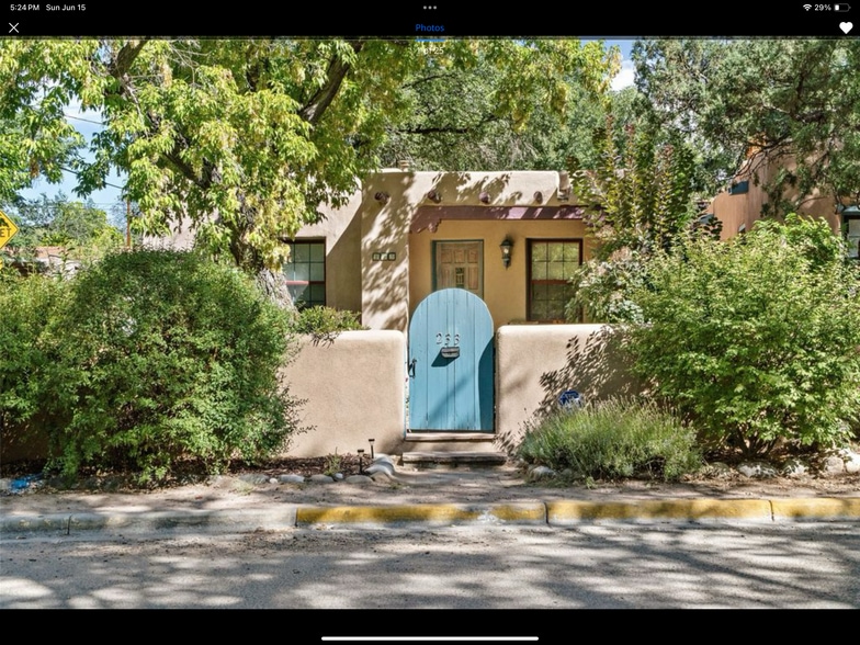 Primary Photo - 233 Rosario Blvd