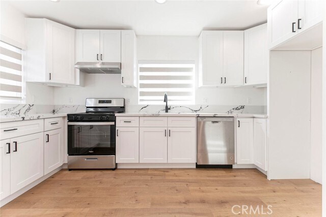 Building Photo - 12340 Lull St