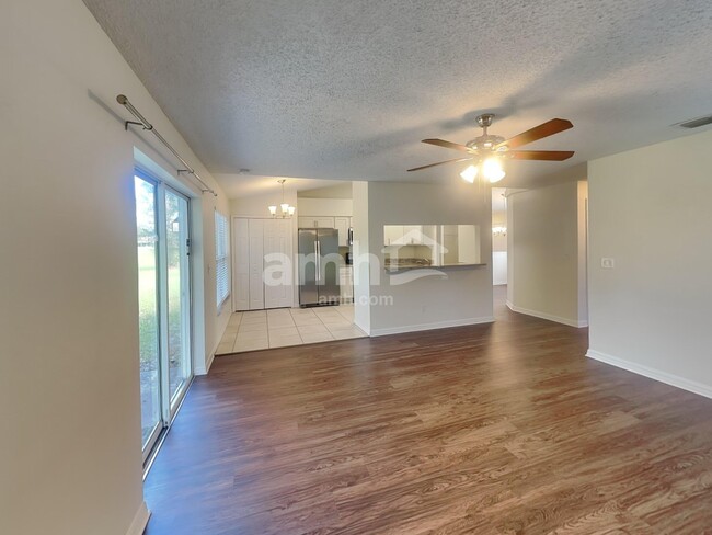 Building Photo - 13231 Moonflower Ct