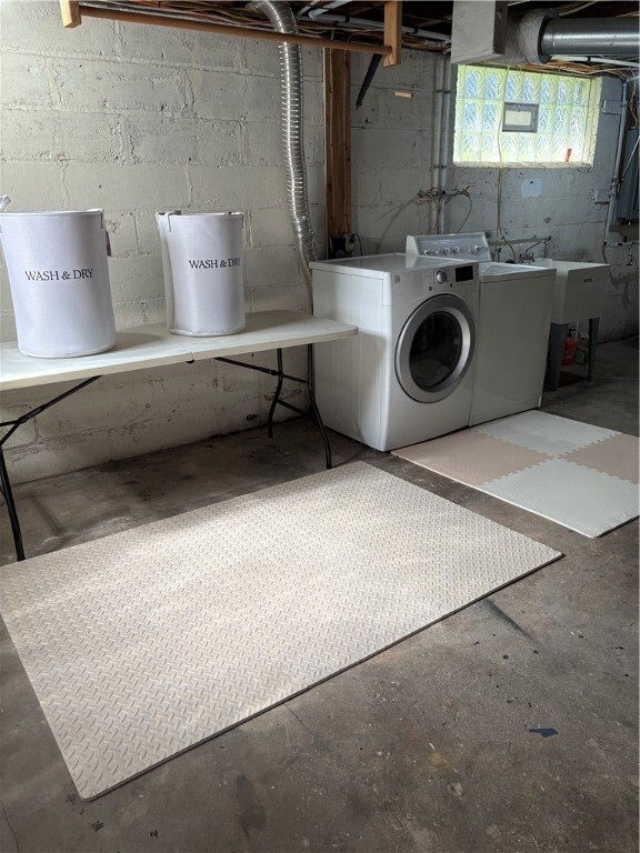 Building Photo - 116 W Spruce St