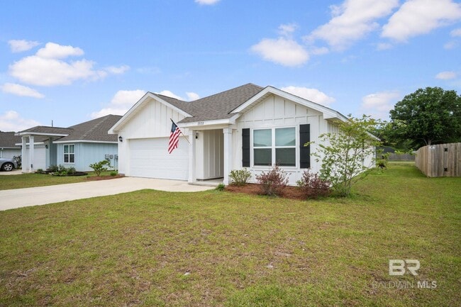 Building Photo - 15133 Forsythia Lp