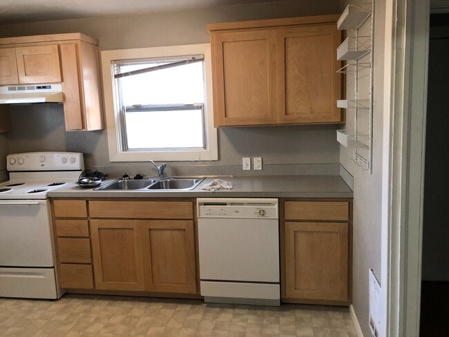 Building Photo - Cute 1 bedroom apartment in a great neighborhood!