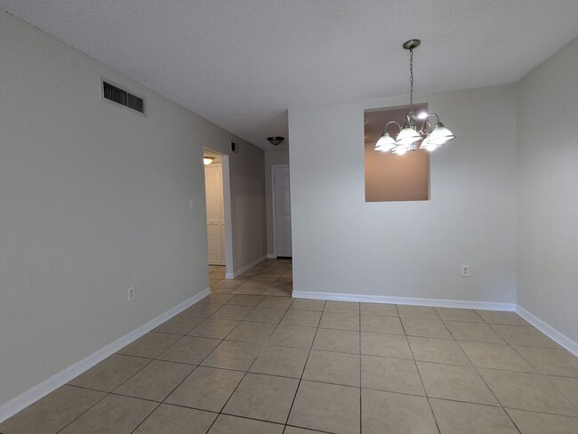 Building Photo - First Floor 1 Bedroom, 1 Bathroom Condo in Metro at Michigan Park