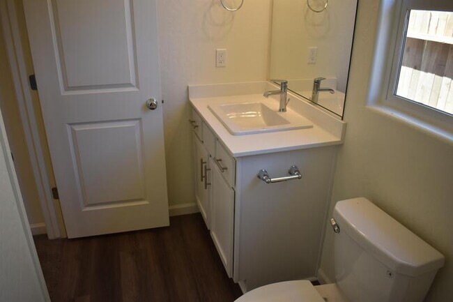 Building Photo - 4041 Bayonet Dr