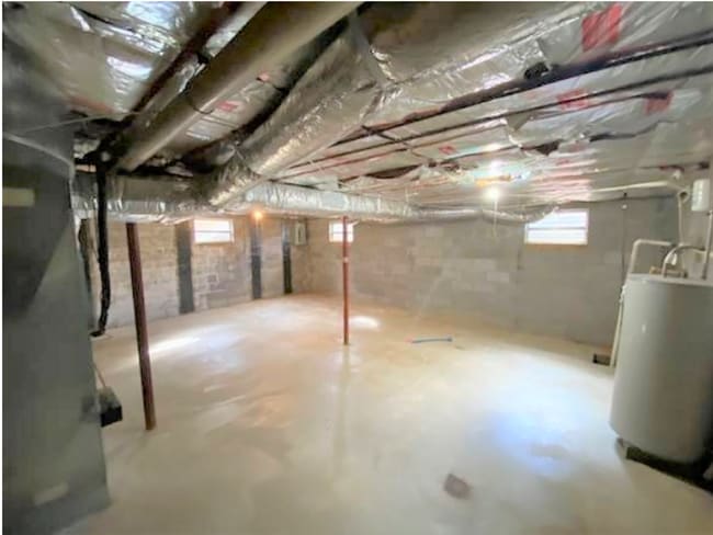 Building Photo - Lovely 3 bedroom ranch style home