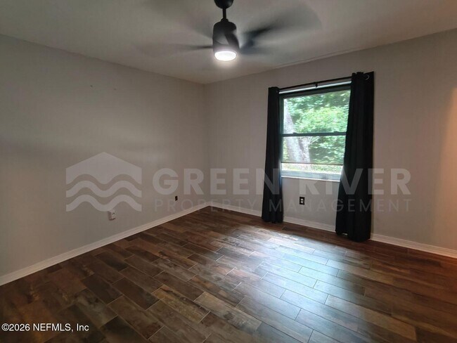 Building Photo - 1549 Sonoma Ct