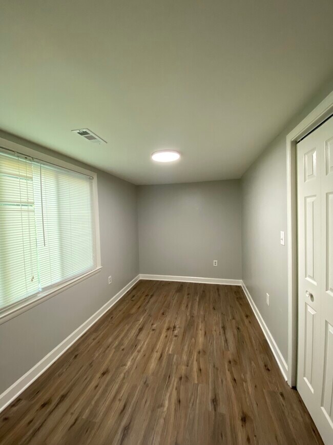 Bedroom 1 - 1050 Janet Dr