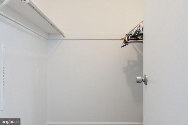 Building Photo - 350 Gatewater Ct