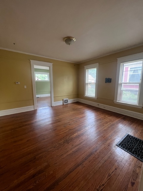 Livingroom - 243 Union Ave SE