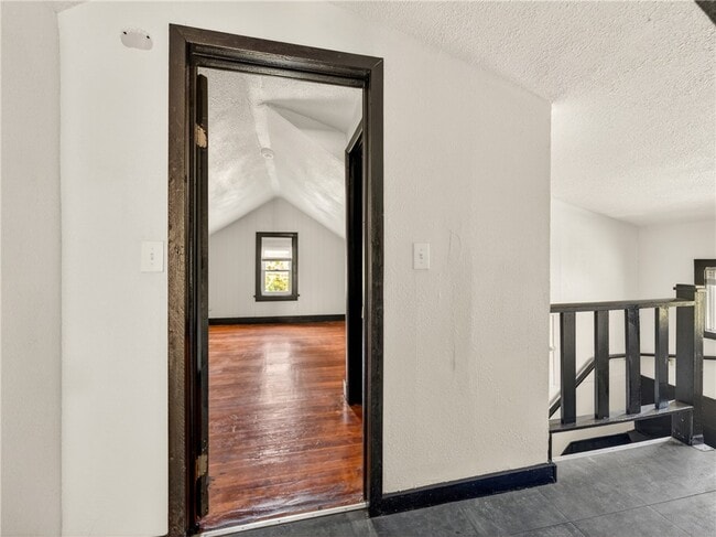 Building Photo - 81 Baier Dr