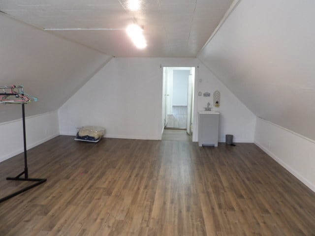 Building Photo - 65 Deerfield Ave