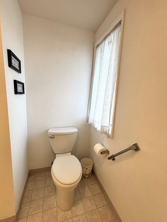 Building Photo - 361 Avenida Castilla