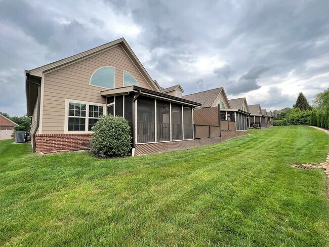 Building Photo - Stunning 4 bedroom in the Polo Club in Wes...