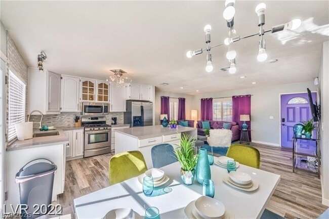 Building Photo - 7067 Westpark Ct