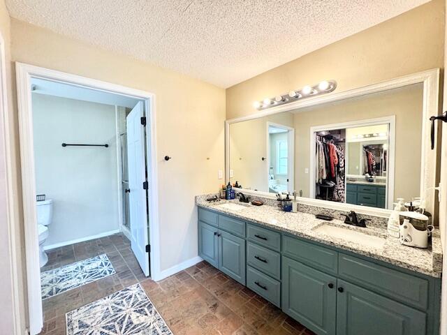 Building Photo - 422 Shoal Lake Dr