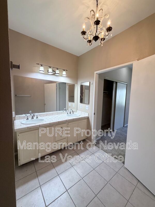 Building Photo - 7230 Indian Creek Ln