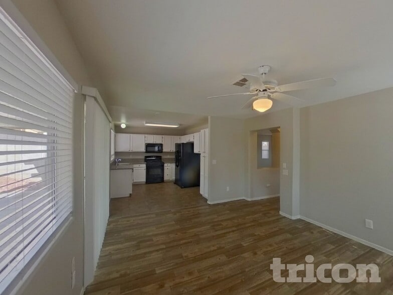 Building Photo - 9115 Indian Breeze Dr