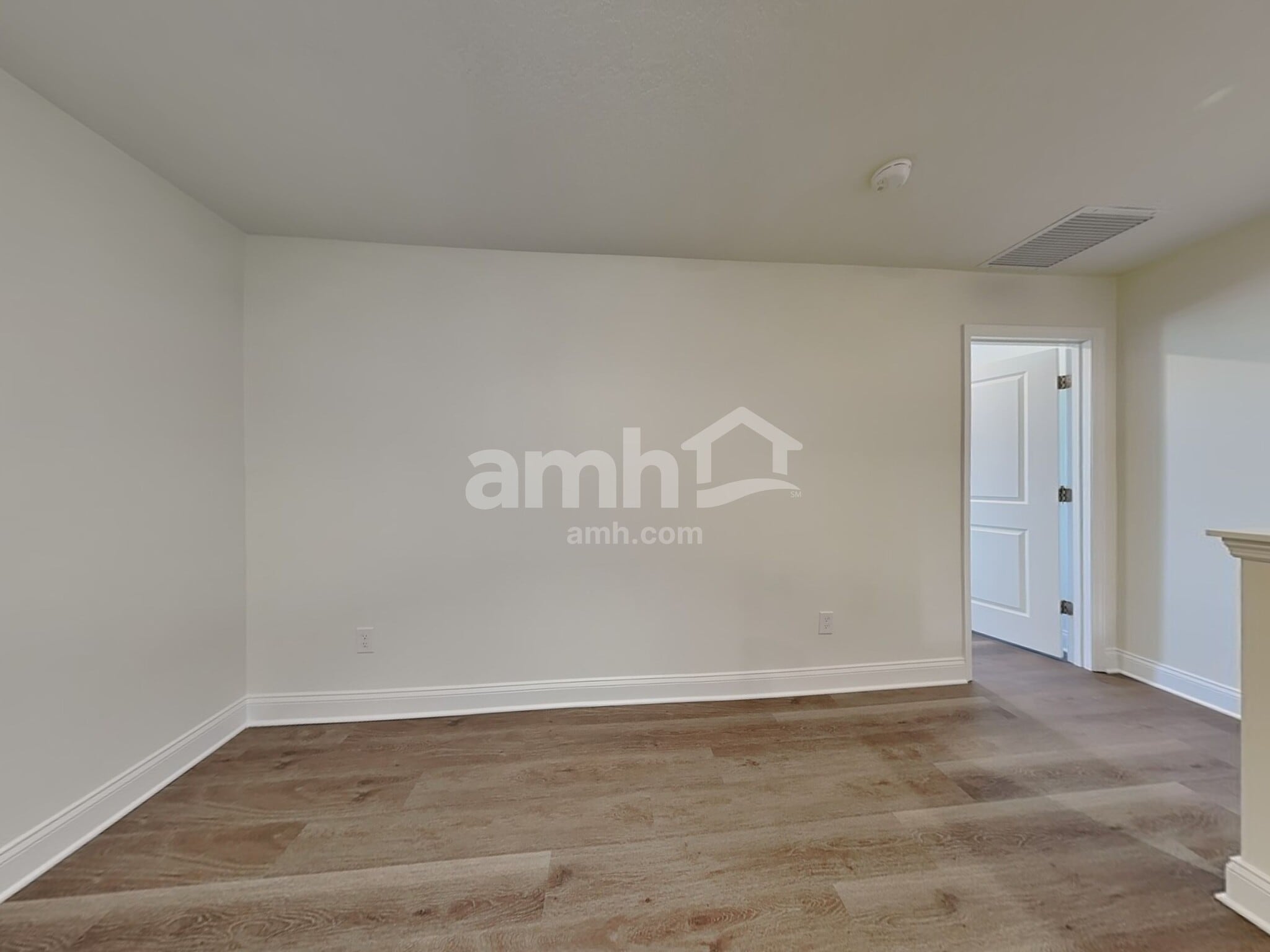 Building Photo - 16356 Willo Pines Ln