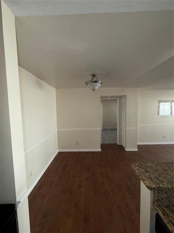 Building Photo - 6148 Westgate Dr