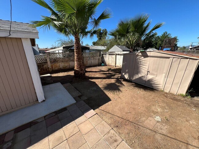 Building Photo - Private Detached House with Fenced Yard and Large Covered Carport