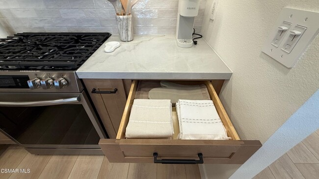 Building Photo - 3439 Highwood Ct