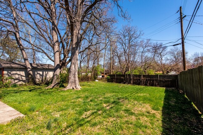 Building Photo - Awesome Home!!!