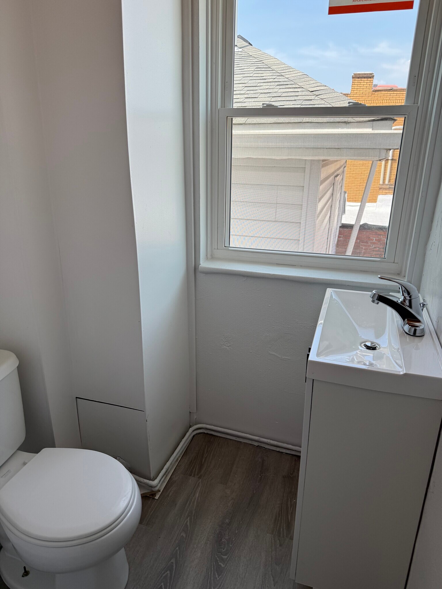 Building Photo - 48 Zulema St