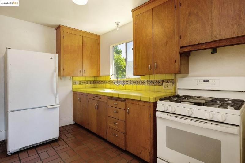 Building Photo - 6022 Merriewood Dr