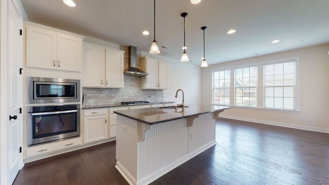 Building Photo - 6429 Raffia Rd