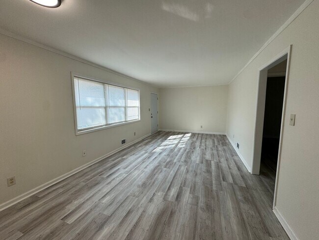 Building Photo - 5069 Flint Hill Rd SW