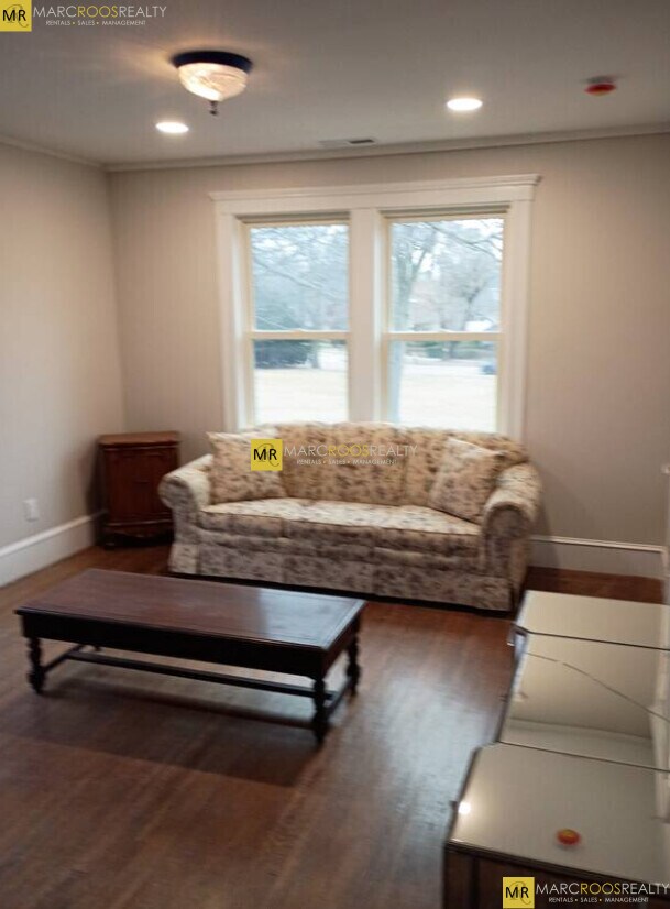 Building Photo - 1 Arborway