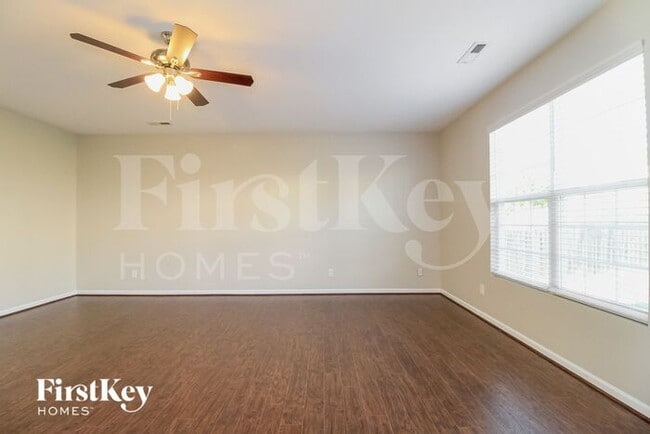 Building Photo - 460 Shady Grove Ct
