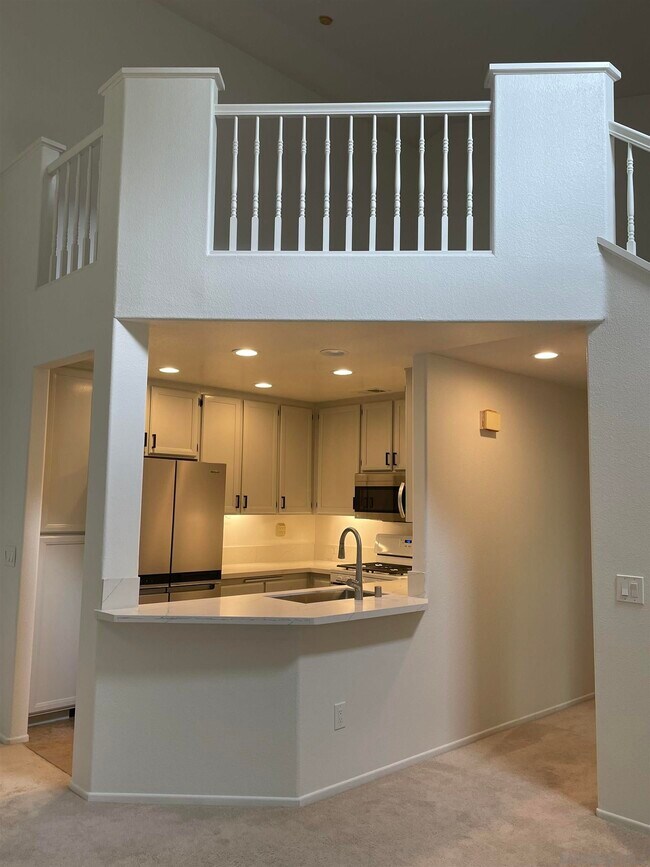 Building Photo - 11367 Provencal Pl