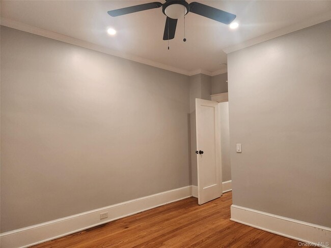 Building Photo - 124 Corlies Ave