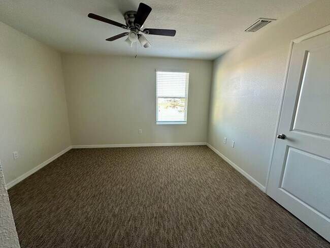 Building Photo - Epperson Rental