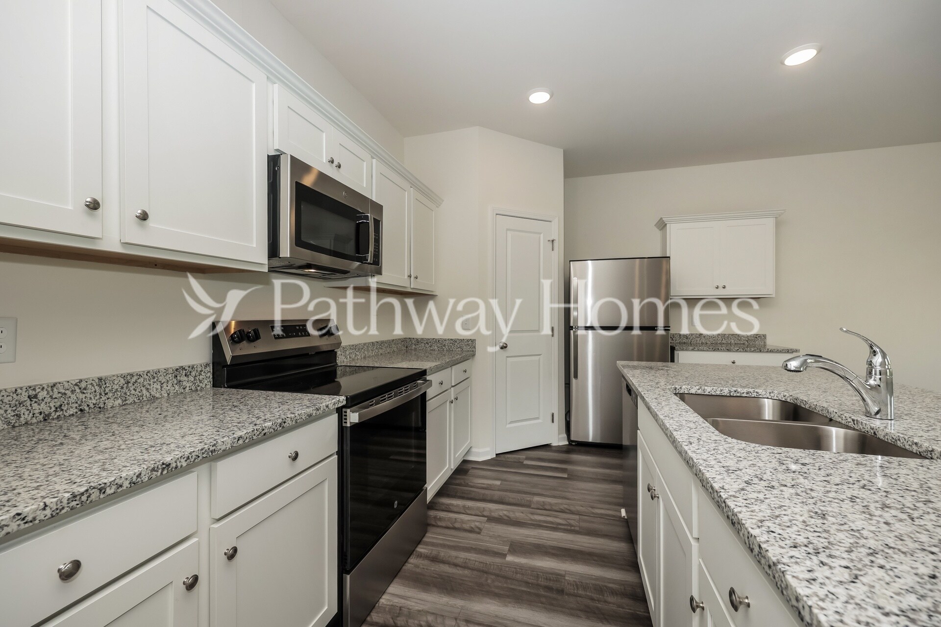 Building Photo - 1052 Large Poppy Dr