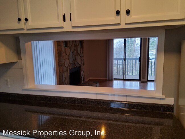 Building Photo - 2 br, 2 bath House - 163 Cedar Lake Trail