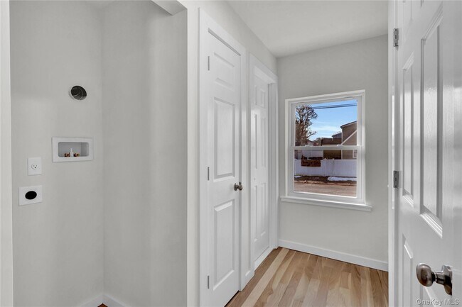 Building Photo - 37 Gould Rd