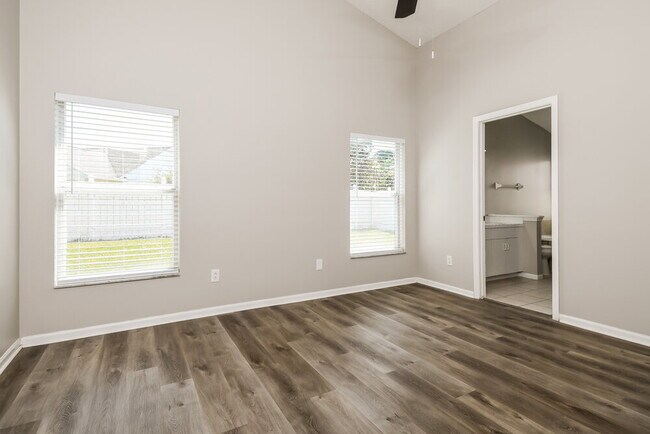 Building Photo - 11641 Kenley Cir