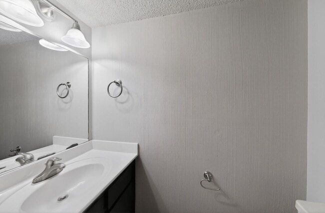 Building Photo - 2456 N Brophy Cir