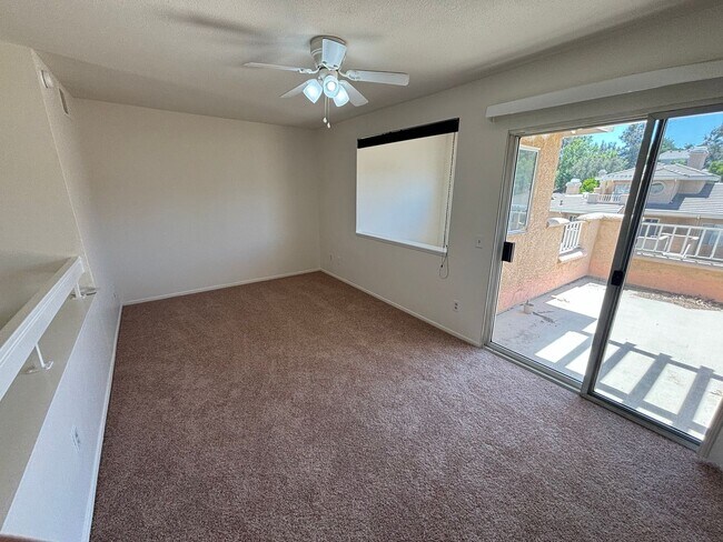 Building Photo - Spacious 2-Bedroom Condo with Loft & Resor...
