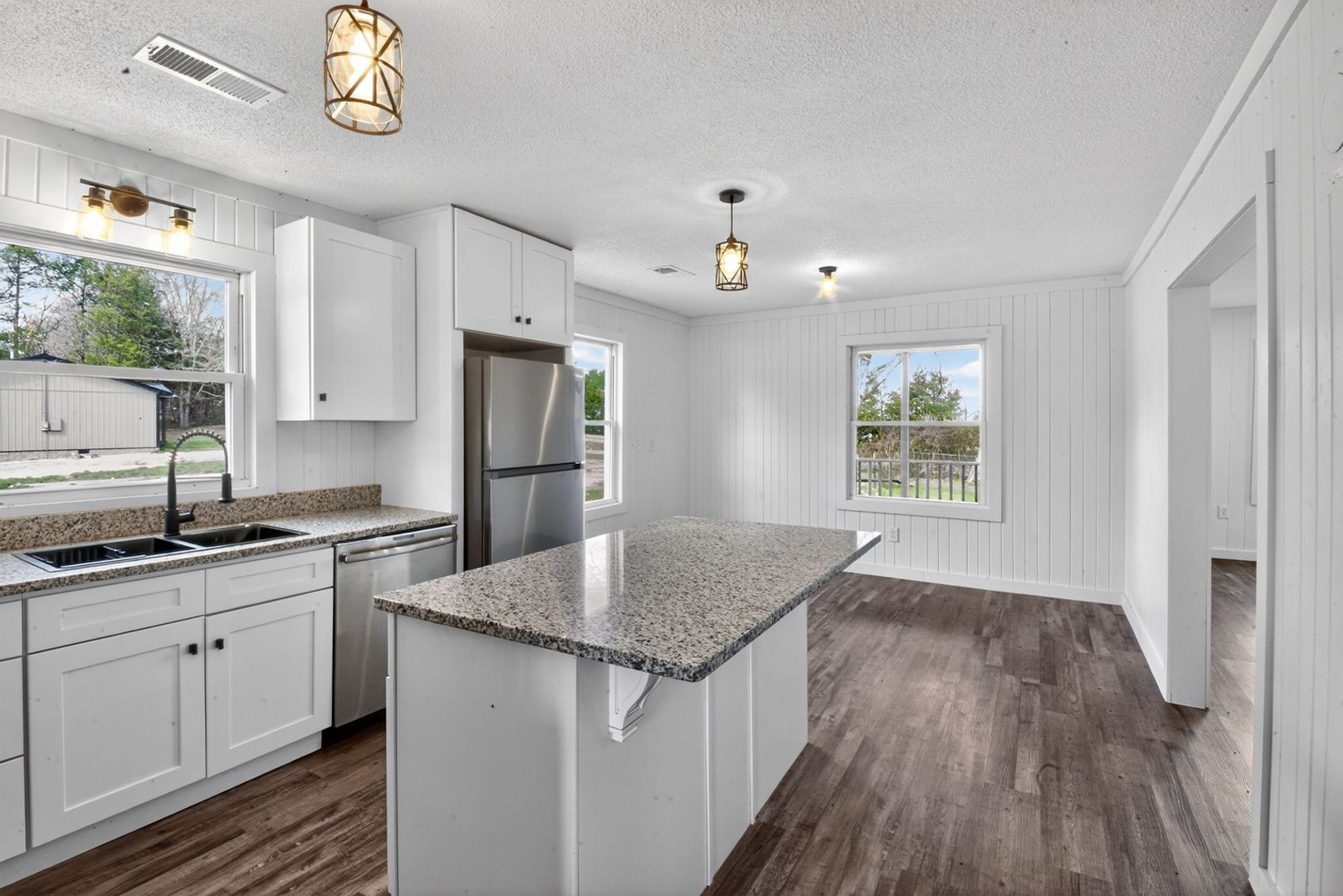 Building Photo - 10208 TN-13