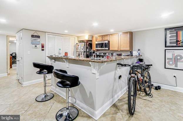 Building Photo - 38 Q St NE