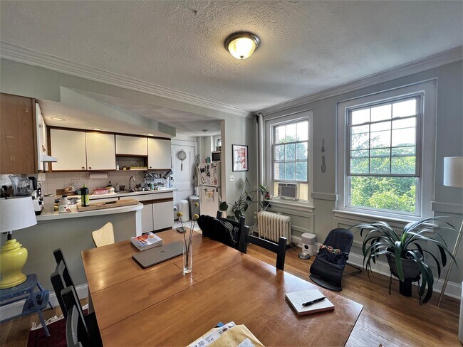 Primary Photo - 3 Craigie St