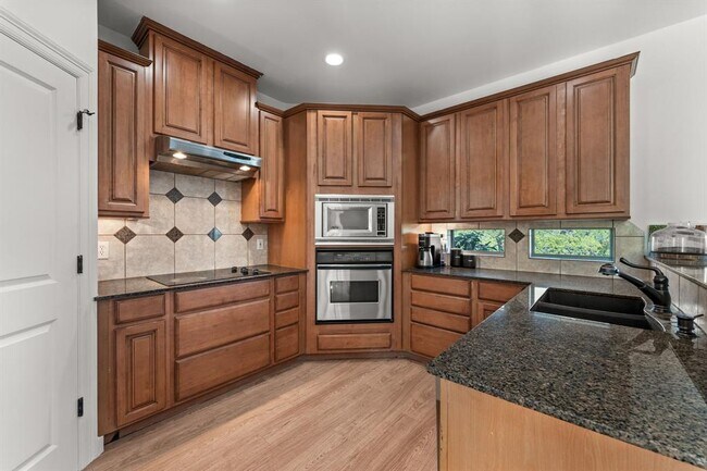 Building Photo - 14000 Saskatchewan Dr